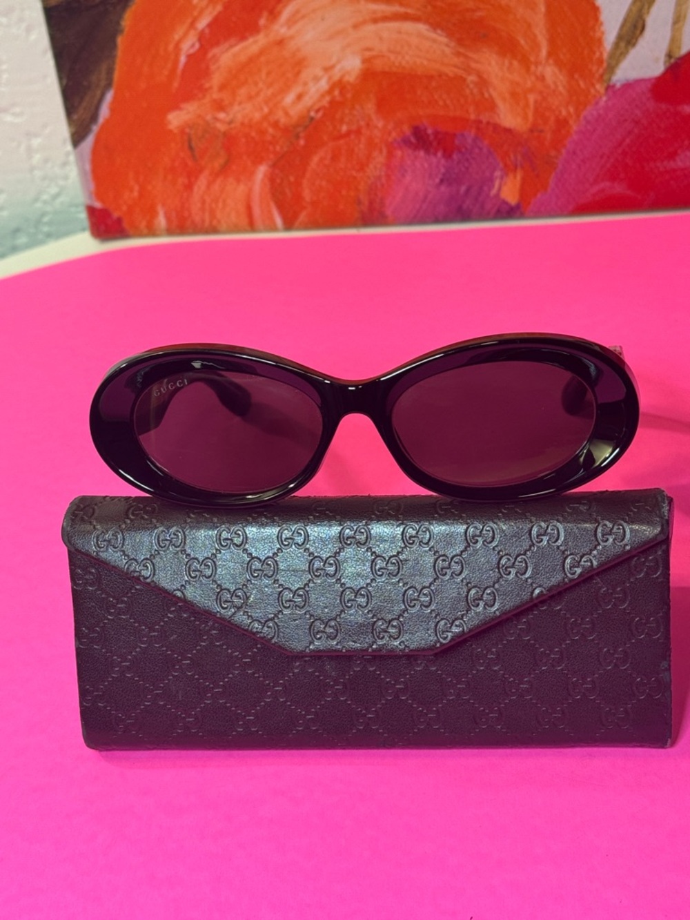 Gucci Black Oval Women's Sunglasses size 54/17 with Black GG Case - Picture 6 of 13